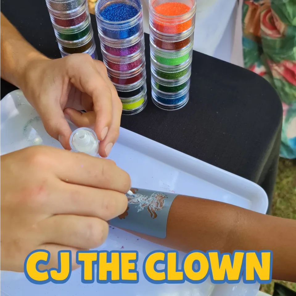 Glitter tattoo by the Dazzling Faces team